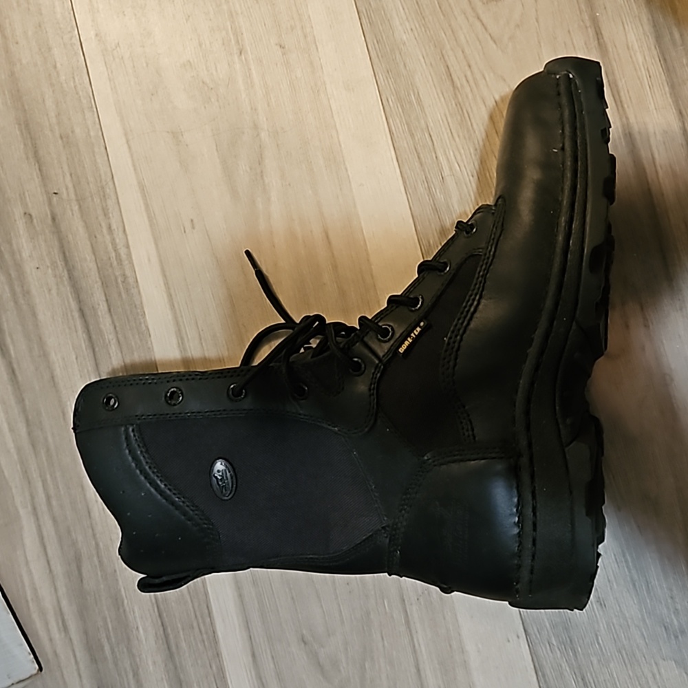 Men's boots